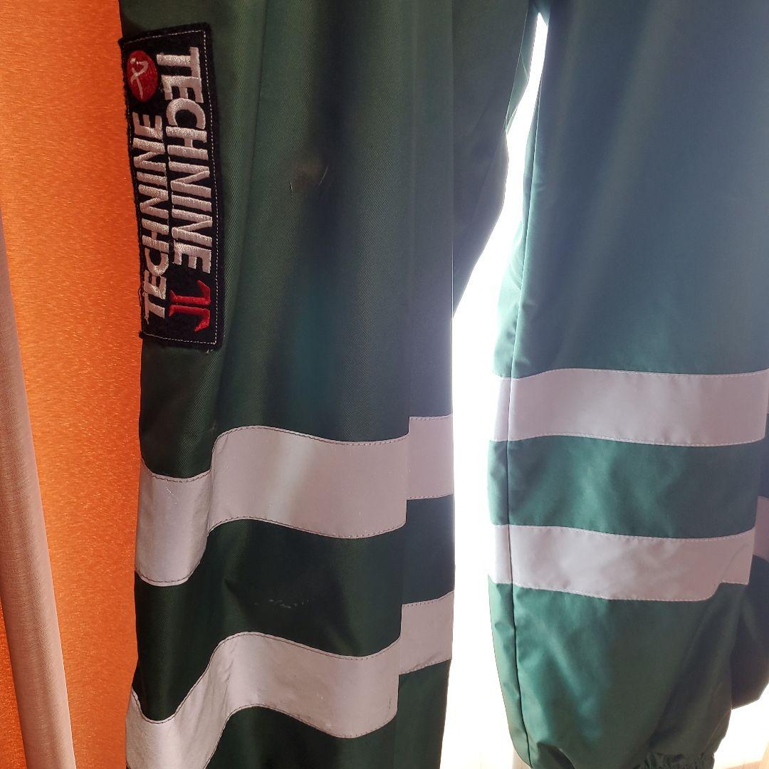 TECHNINE 緑 スキーウェア ジャケットパンツセット