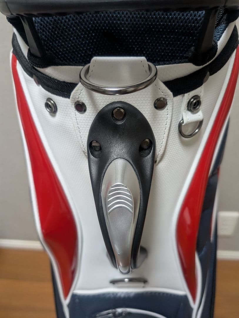 TaylorMade TJ083キャディバッグ ホワイト/ネイビー/レッド
