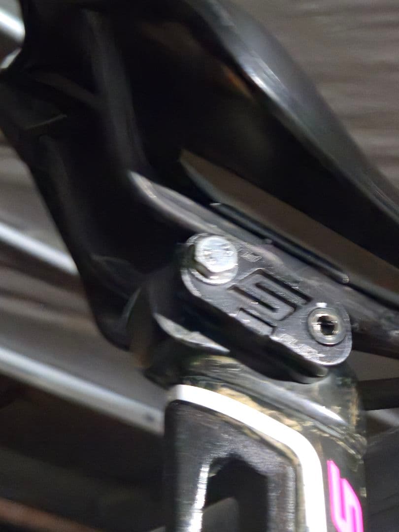 メリダリアクト Team e 2017 新城幸也サイン入り 訳あり