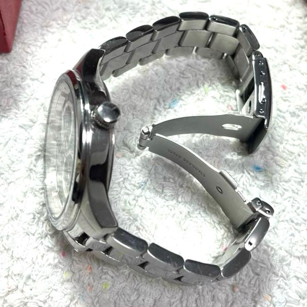 ウルトラ警備隊 ウルトラセブン メタルバンド ウォッチ 腕時計 ウルトラマン