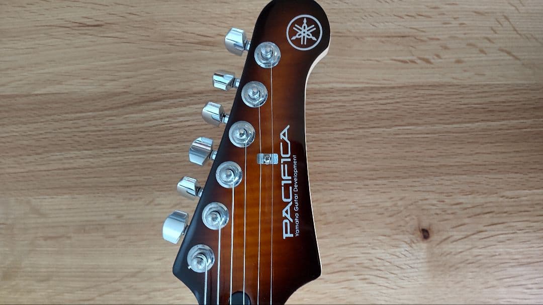 Yamaha PACIFICA エレキギター サンバースト