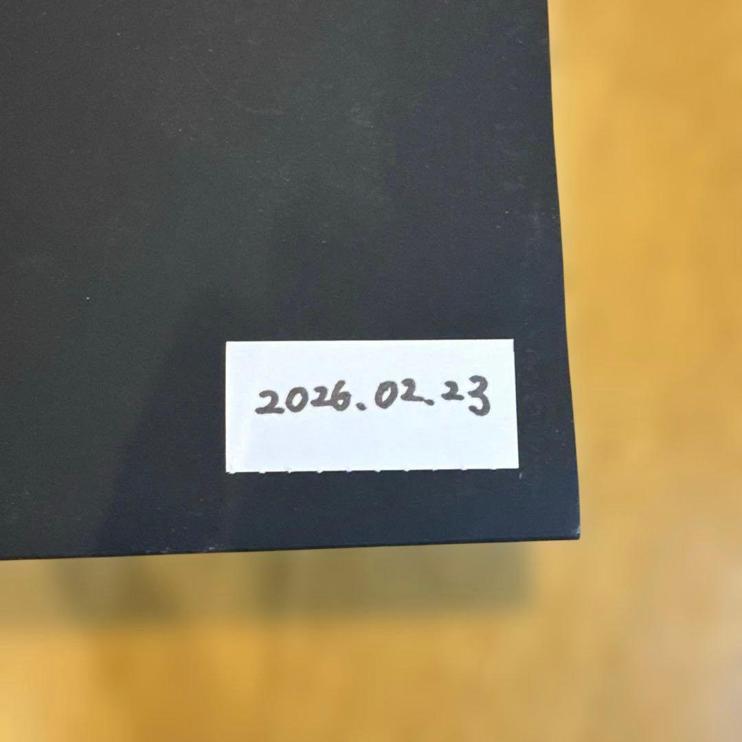 16個入り プラリネ PatrickRoger パトリックロジェ チョコ