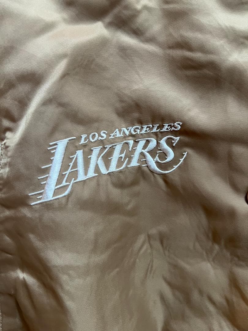 【美品/希少】LAKERS ボンバージャケット ゴールド/白 メンズ XS