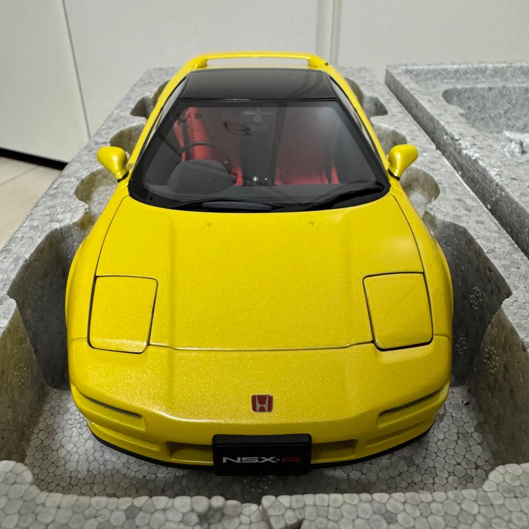 Autoart 1/18 ホンダ NSX タイプR インディイエロー
