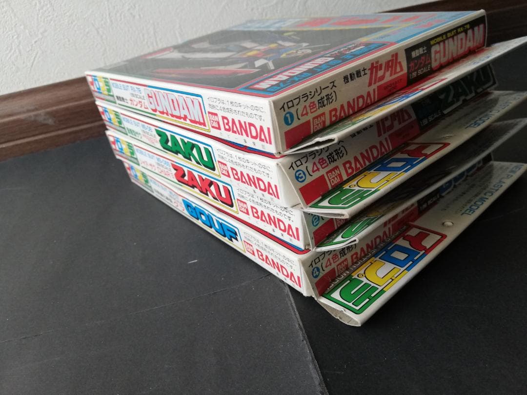 イロプラ 1/250 ガンプラ RX-78 ガンダム シャアザク グフ プラモ