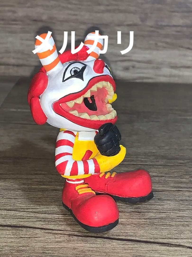 キッドロボット　ダニー　アバター666 マクドナルド　ロナルド フィギュア レア