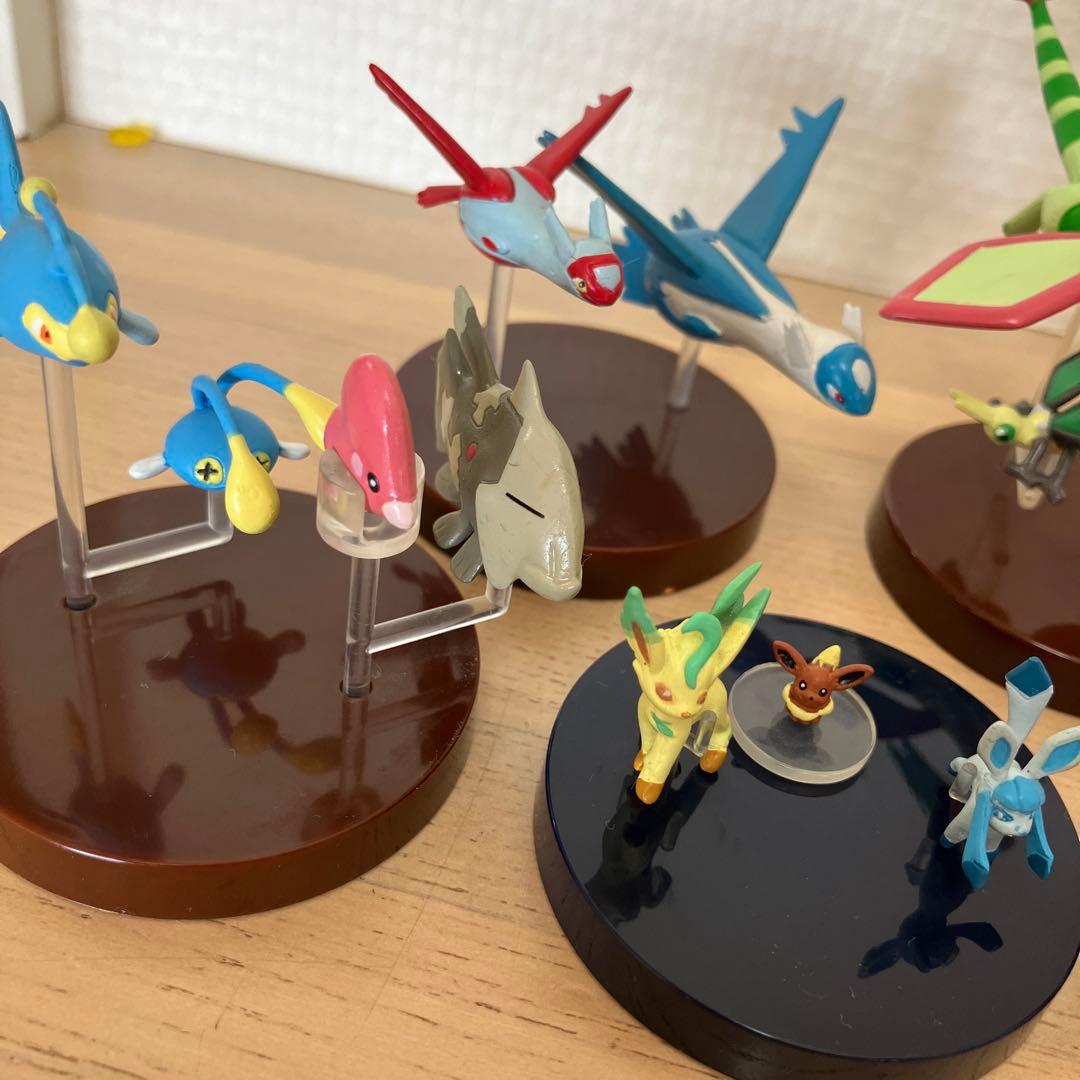 立体ポケモン図鑑　フィギュア　レア