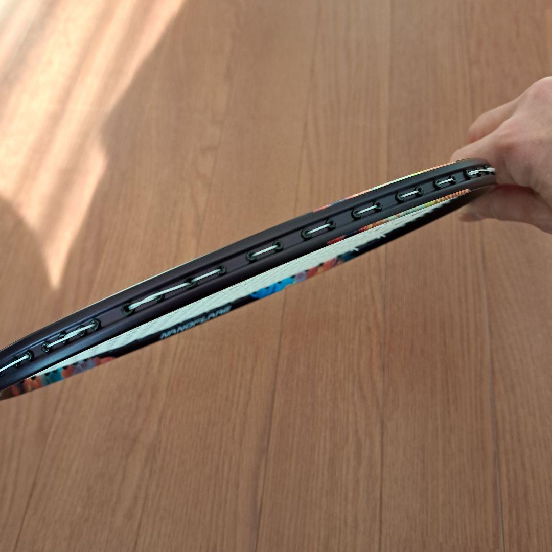 ヨネックス　ナノフレア700プロ　4U5