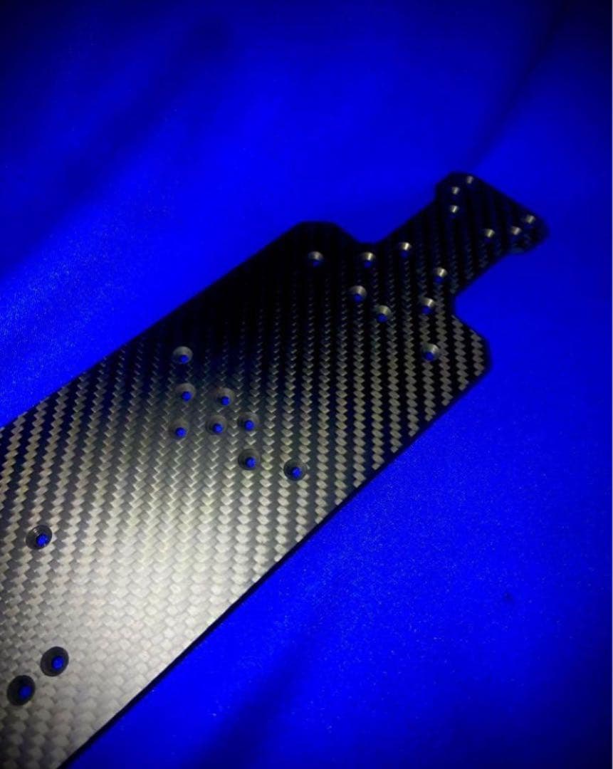 ヨコモ YOKOMO　RD2.0 用　カーボンシャーシ　綾織マット　特注2.5㎜