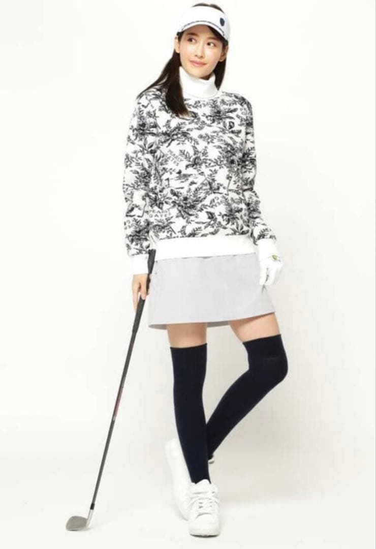 定価72,600円【新品】パーリーゲイツ　セットアップ　ホワイト　花柄