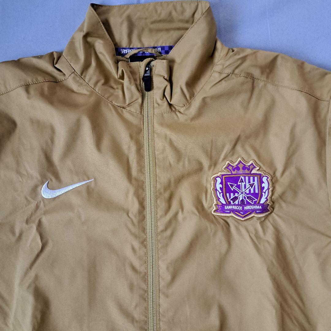 激レア サンフレッチェ広島 2012ウインドブレーカー 初優勝時着用