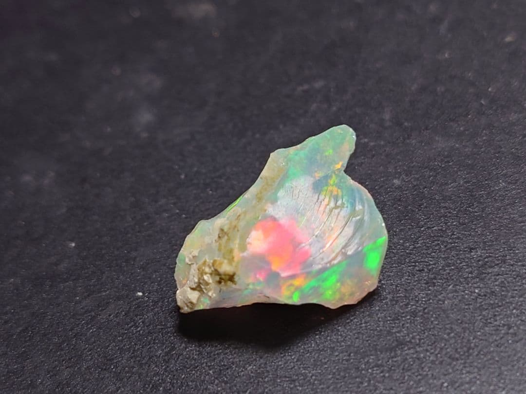 エチオピアウェロ産　オパール　ジュエリーグレード　鉱物標本　原石