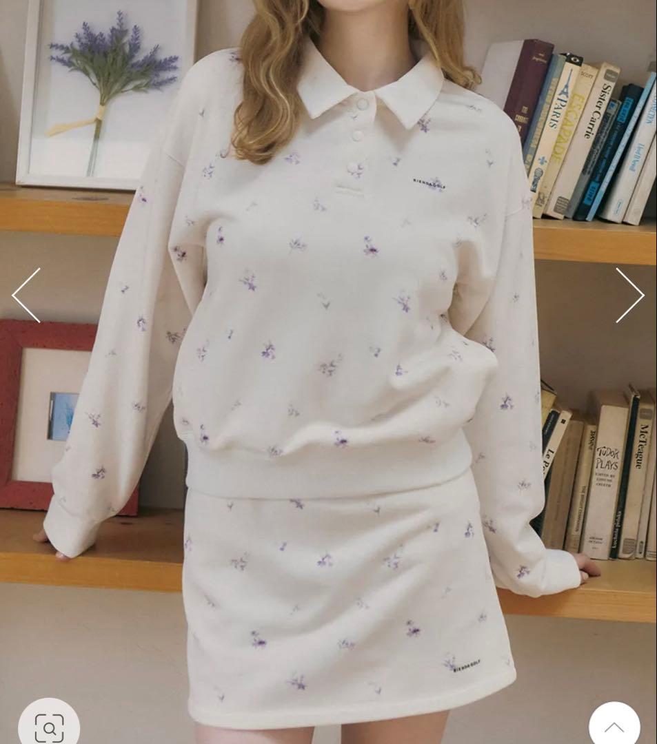 ゴルフウェア　　フラワー スウェット トップス＆タイトスカート