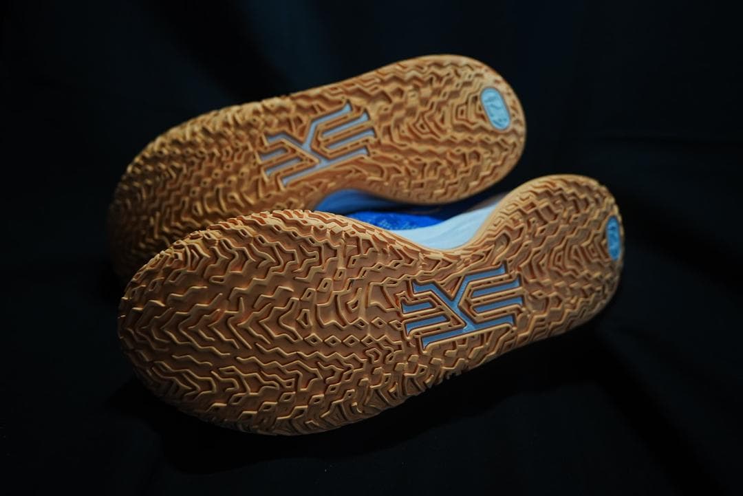 NIKE KYRIE 7 EP ナイキ　カイリー7　31センチ