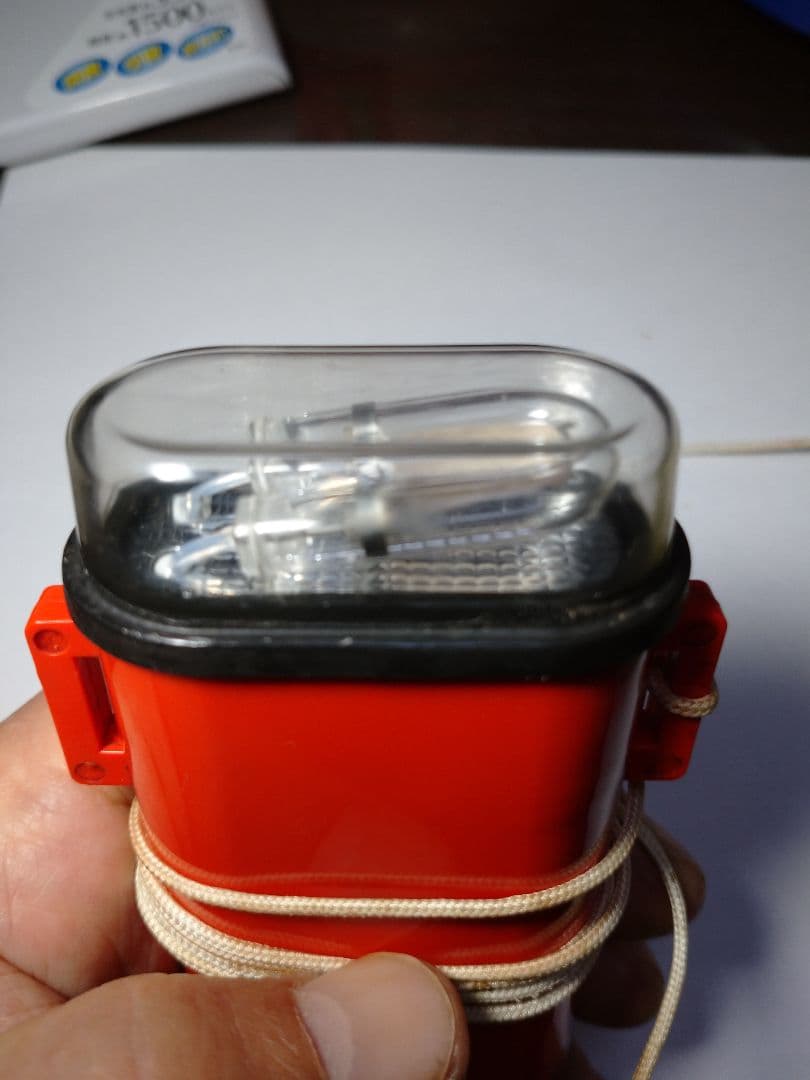 米軍装備品　SDU-5/Eストロボライト 動作品　電池交換可能