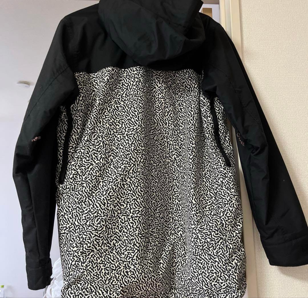 Burton バートン　ウェア　スノボウェア　新品から1回着用のみ