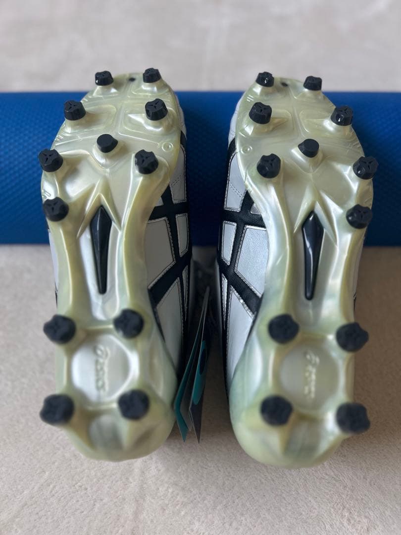 アシックス　ラグビー用スパイクシューズ