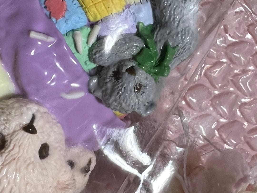 海外スクイーズ　くまちゃん　ベッド