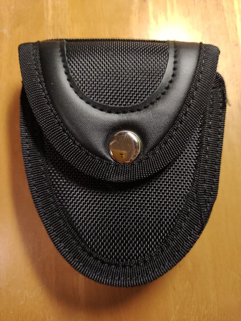 本物手錠 ブラック 鍵2本 収納ケース付き