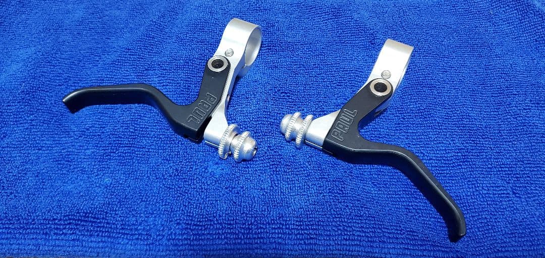 PAUL Love lever black/silver 美品