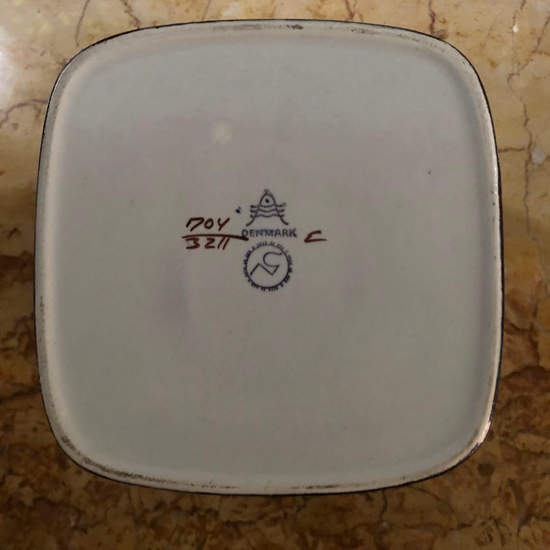   ロイヤルコペンハーゲンBacaシリーズ箱と皿