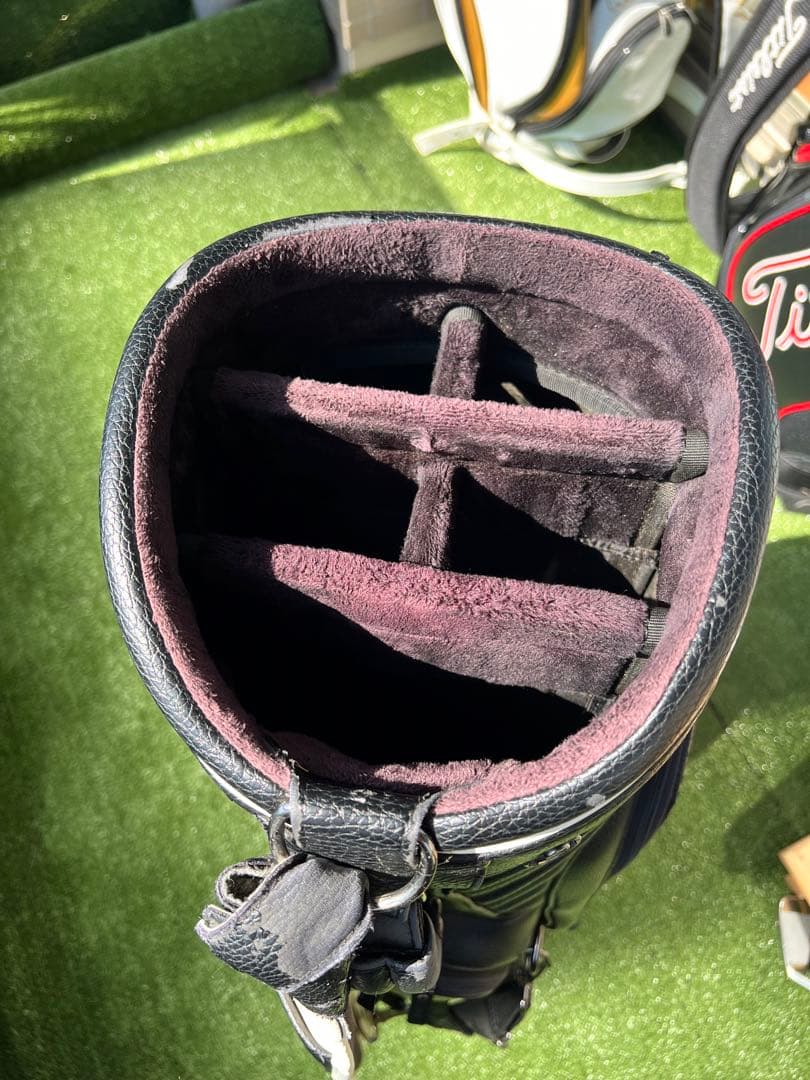 FJ ゴルフバッグ 黒/白（フード有）