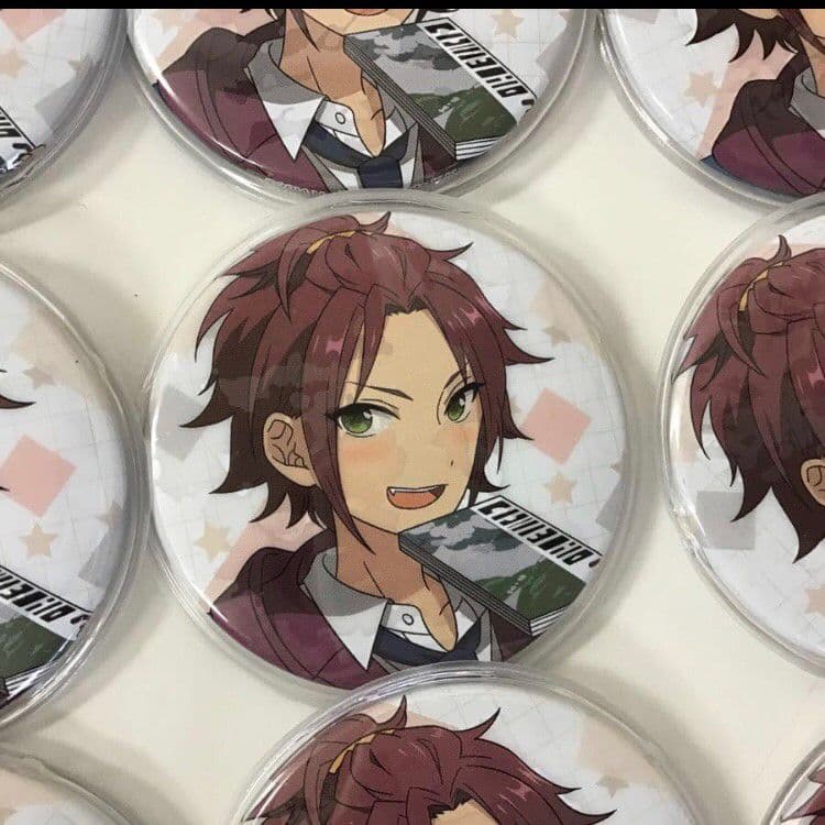 あんさんぶるスターズ　衣更真緒　トリックスター　衣更真緒　あんフェス限定缶バッジ