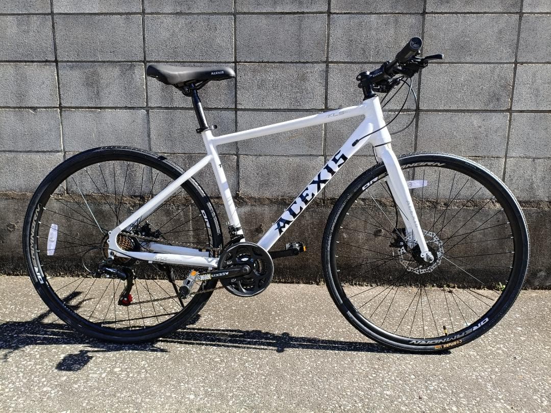 値下げ中！ACEXISクロスバイク シマノ21段変速 700×32C White
