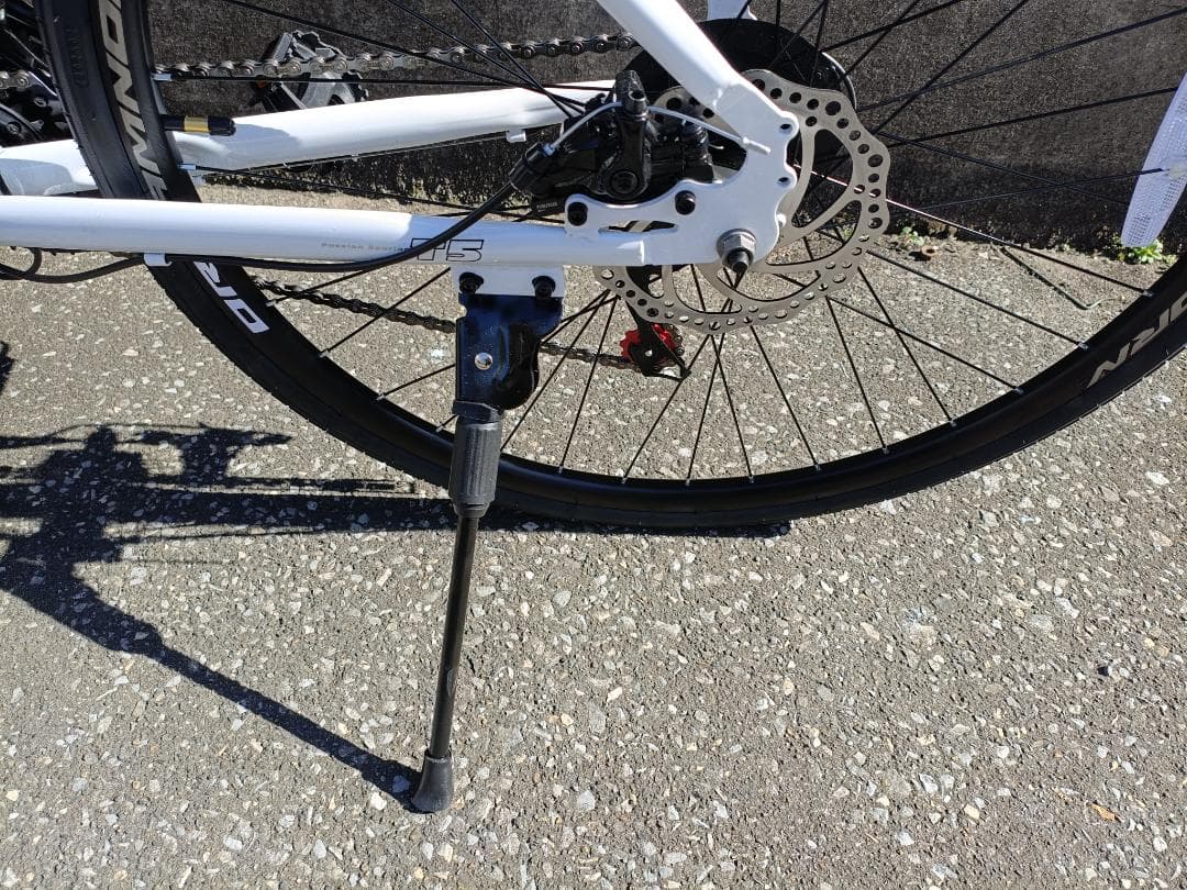 値下げ中！ACEXISクロスバイク シマノ21段変速 700×32C White