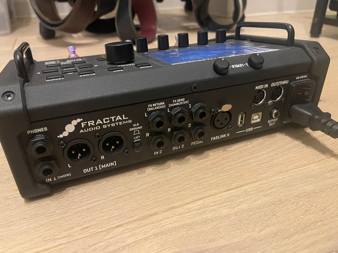 美品FM3 fractal audio systems 追加データ入り