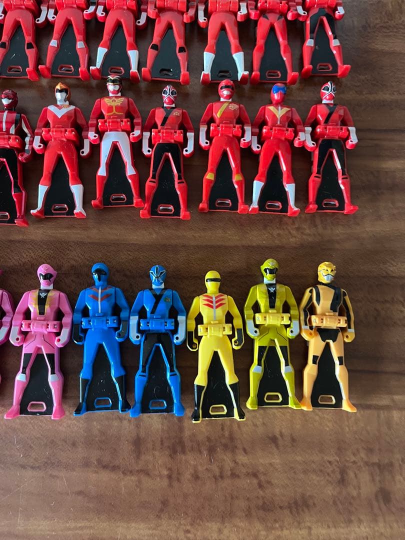 海賊戦隊ゴーカイジャー DXモバイレーツ レンジャーキー　フィギュア2体付き