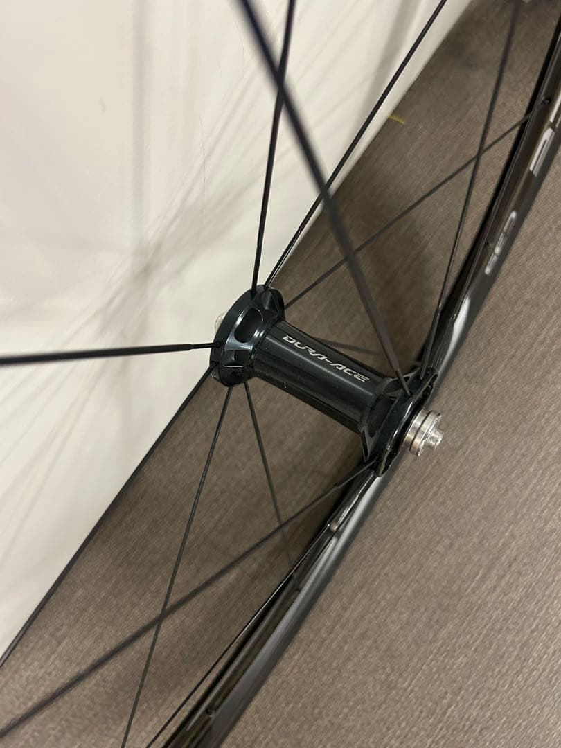 DURA-ACE WH-9000-C35-TUホイールバック付き