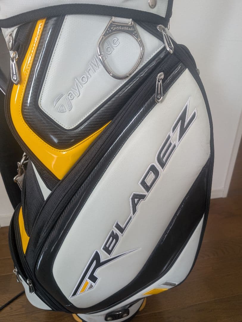 テーラーメイドキャディバッグ ホワイト/イエロー