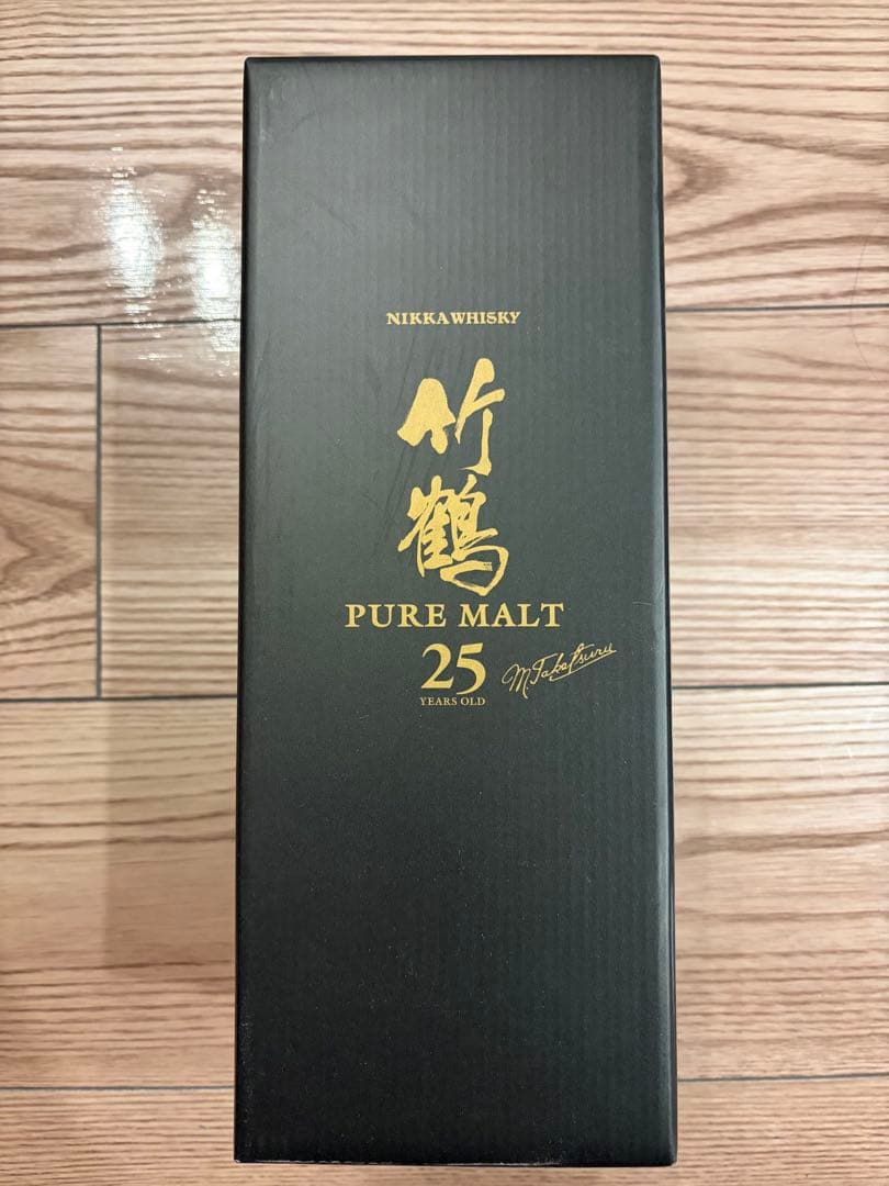 ニッカウヰスキー 竹鶴25年 ピュアモルト 25年 木箱入り　新品未開封
