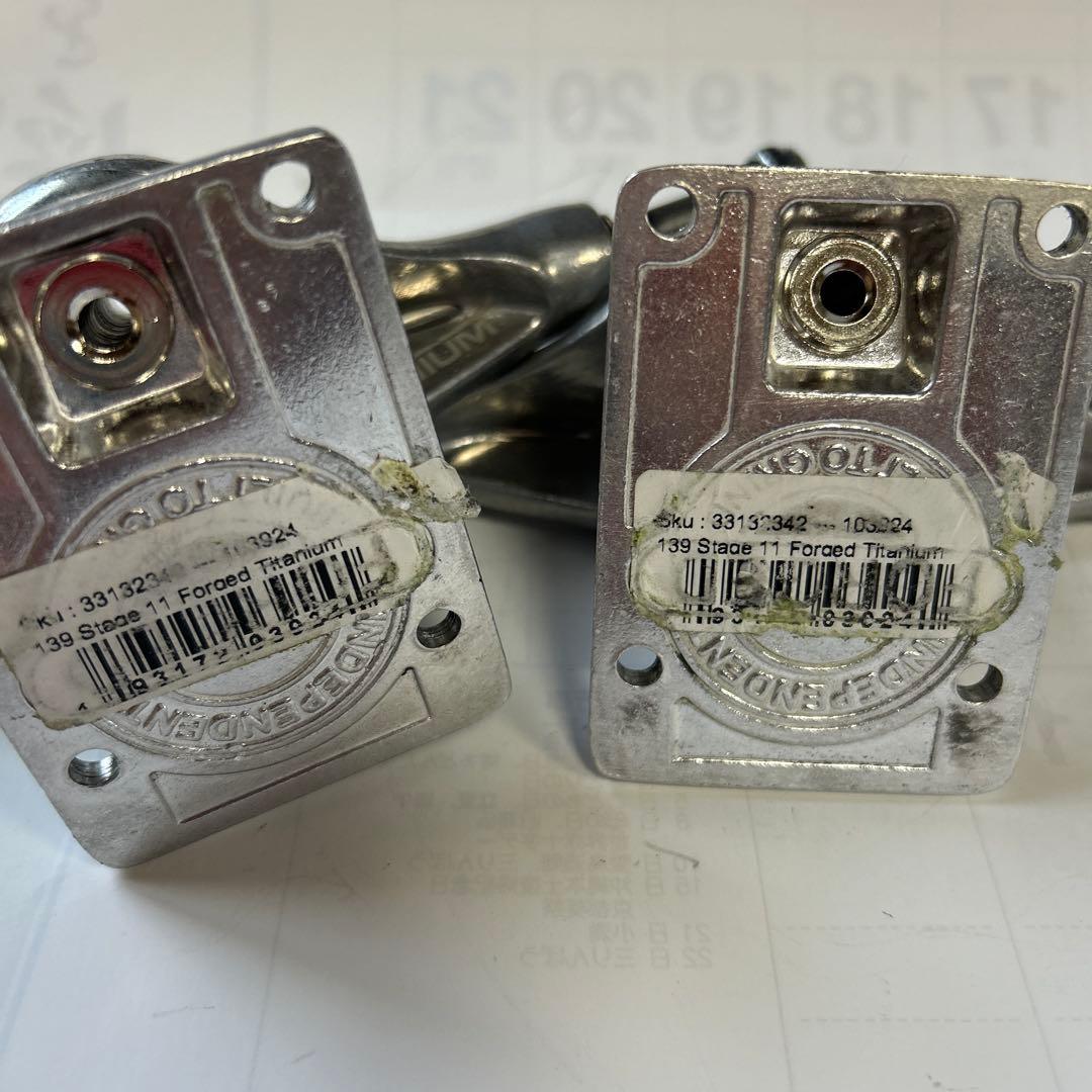 美品 INDEPENDENT 139チタントラックFORGED TITANIUM