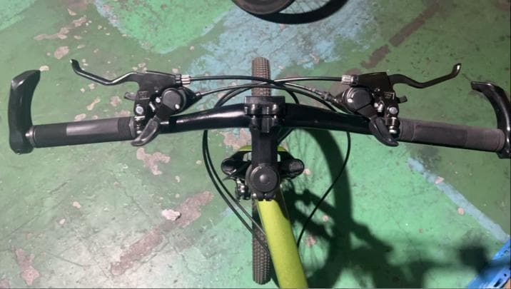 中古美品 マウンテンバイク 26インチ シマノ製 21段変速 自転車