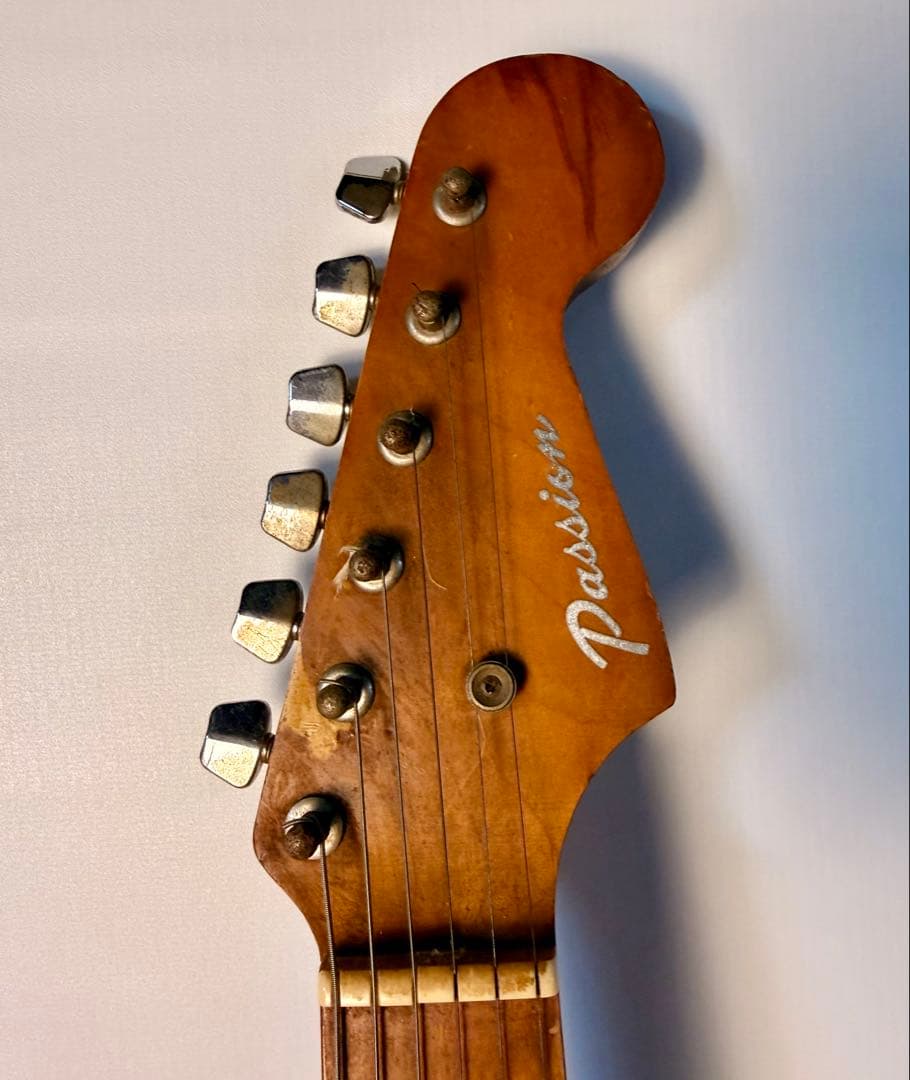 Passion エレキギター ヴィンテージ サンバーストカラー