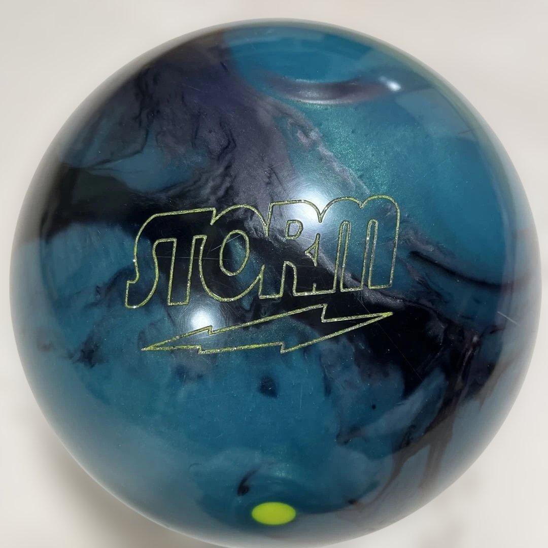 STORM PARALLAX ボウリングボール