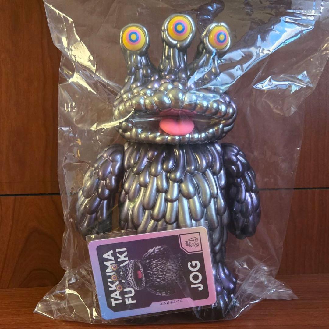 フジサキタクマ　フィギュア　①