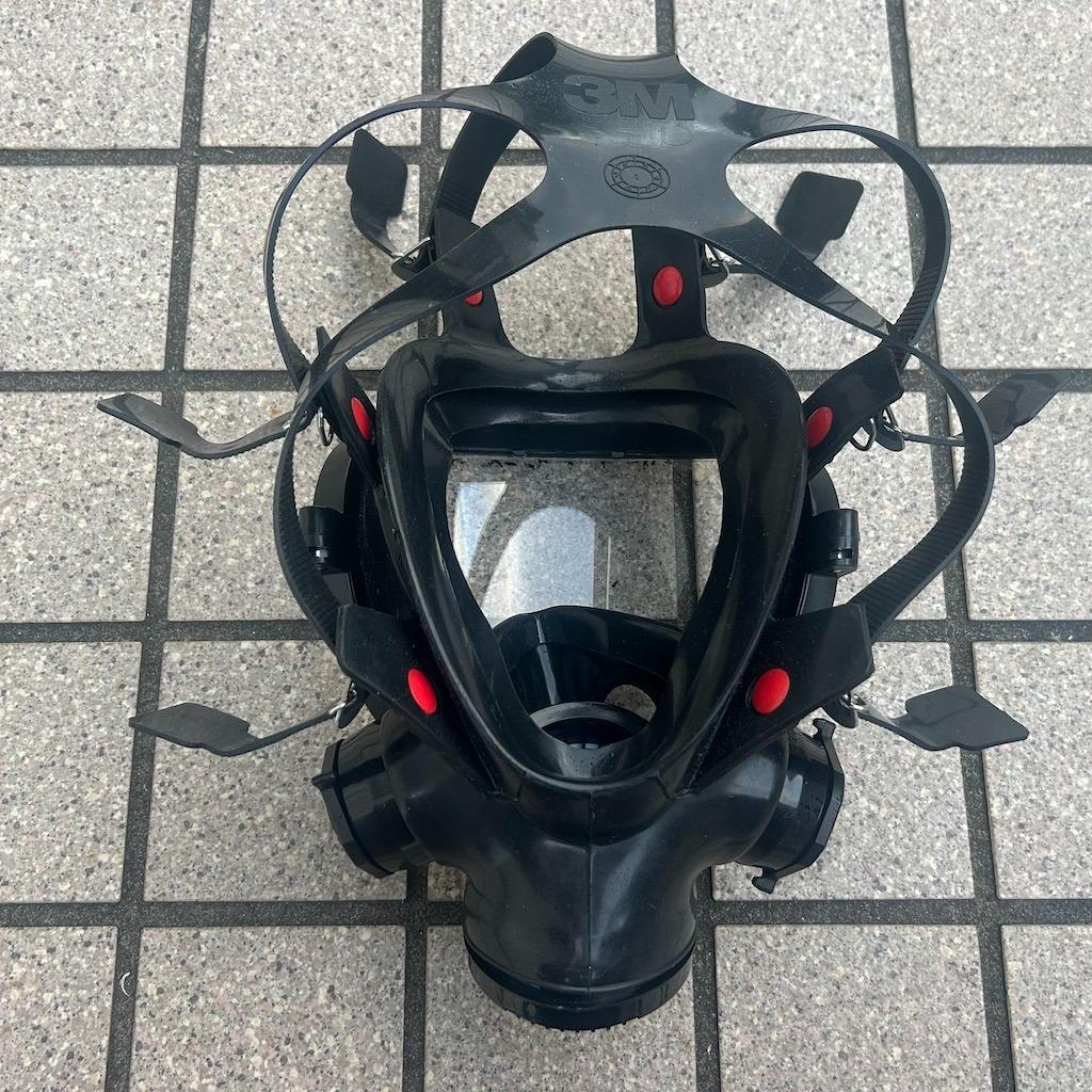 米軍 呼吸保護マスク フルフェイス・レスピレーター 3M-7800S 黒　美品