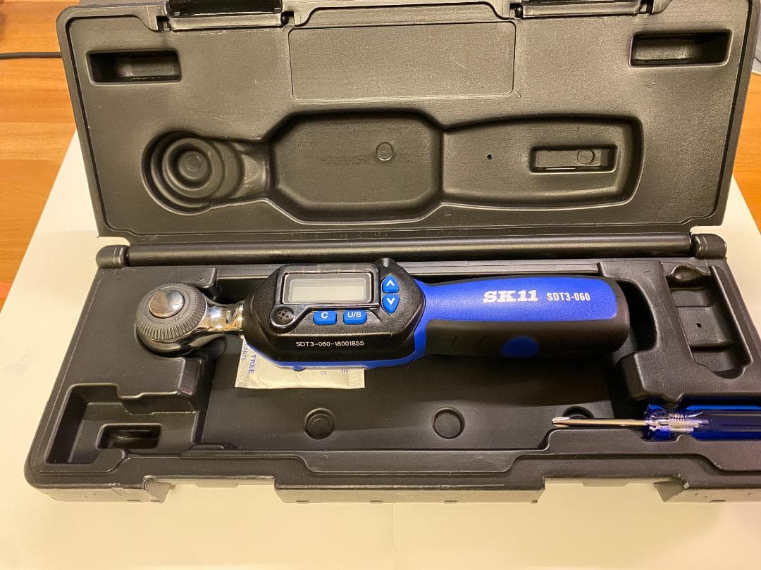 SK11 デジタルトルクレンチ 9.5mm 3-60N・m SDT3-060
