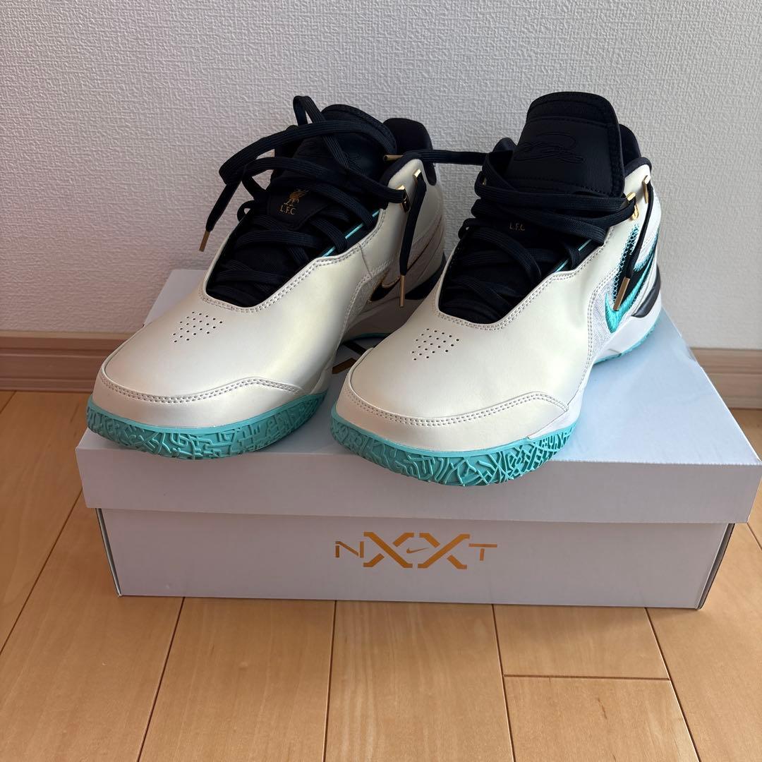 ナイキ NXXT バスケットボールシューズ レブロン　リバプール