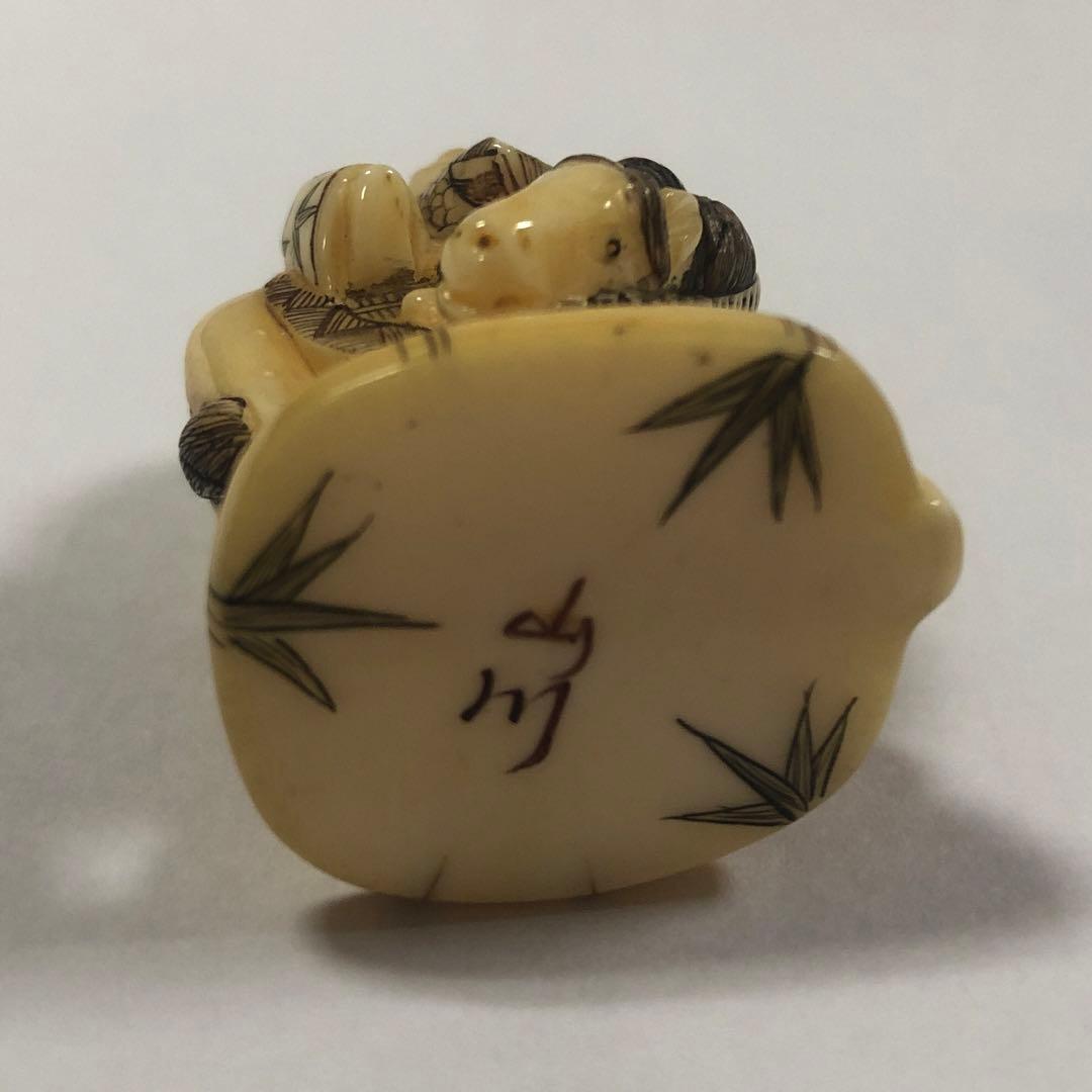 天然素材　アンティーク　根付　置物