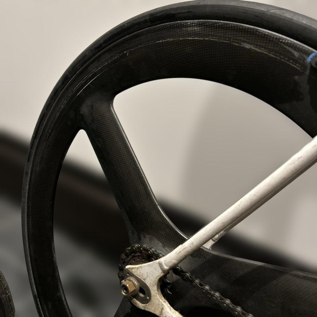 カーボンホイール　700c リア用