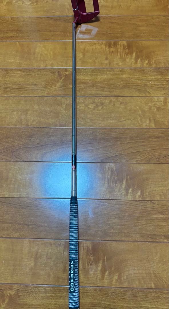 ODYSSEY JAILBIRD MINIパター レッド