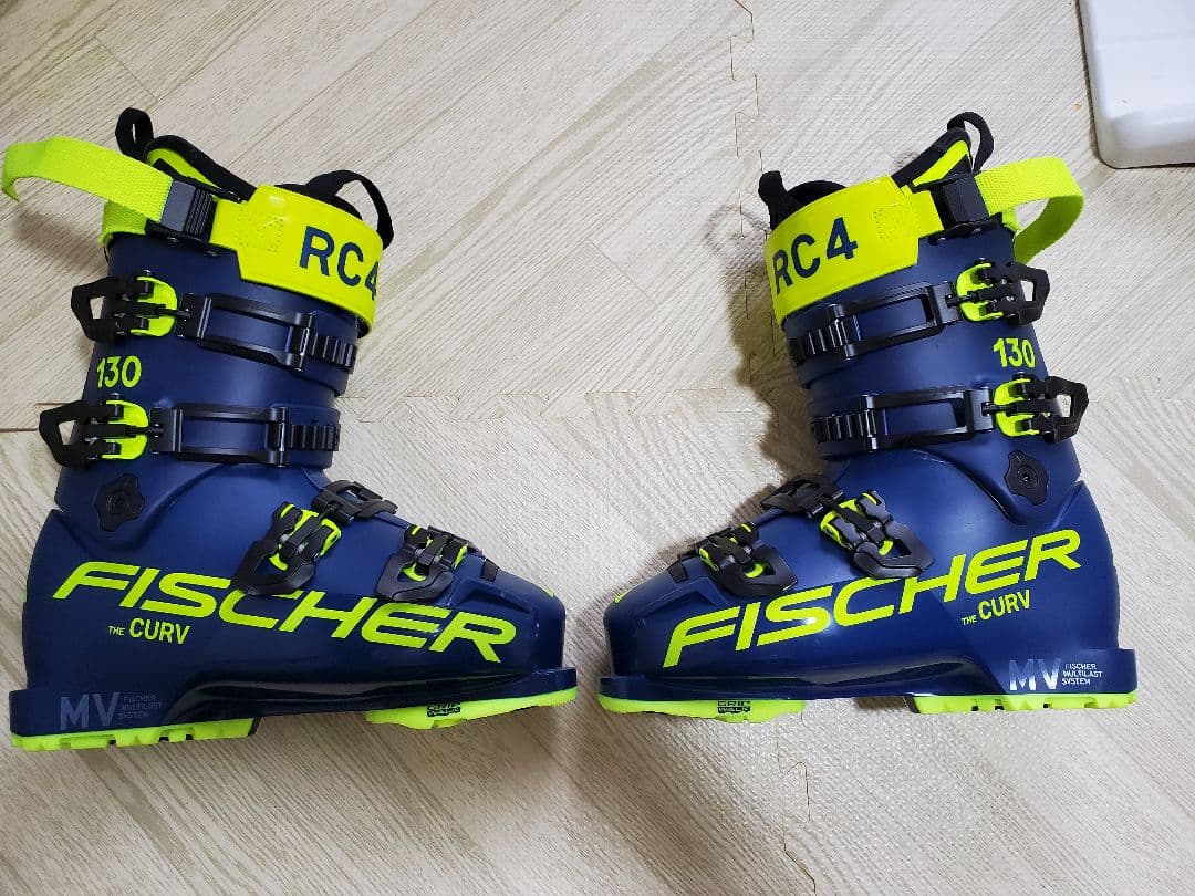 FISCHER THE CURV GT 130 VAC GW 22-23モデル