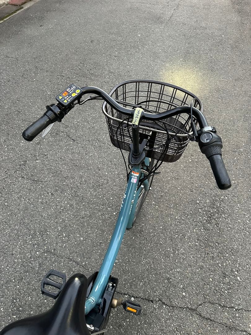 人気な車種　ヤマハパスバビー　子供乗せシート付き　20インチ電動アシスト自転車