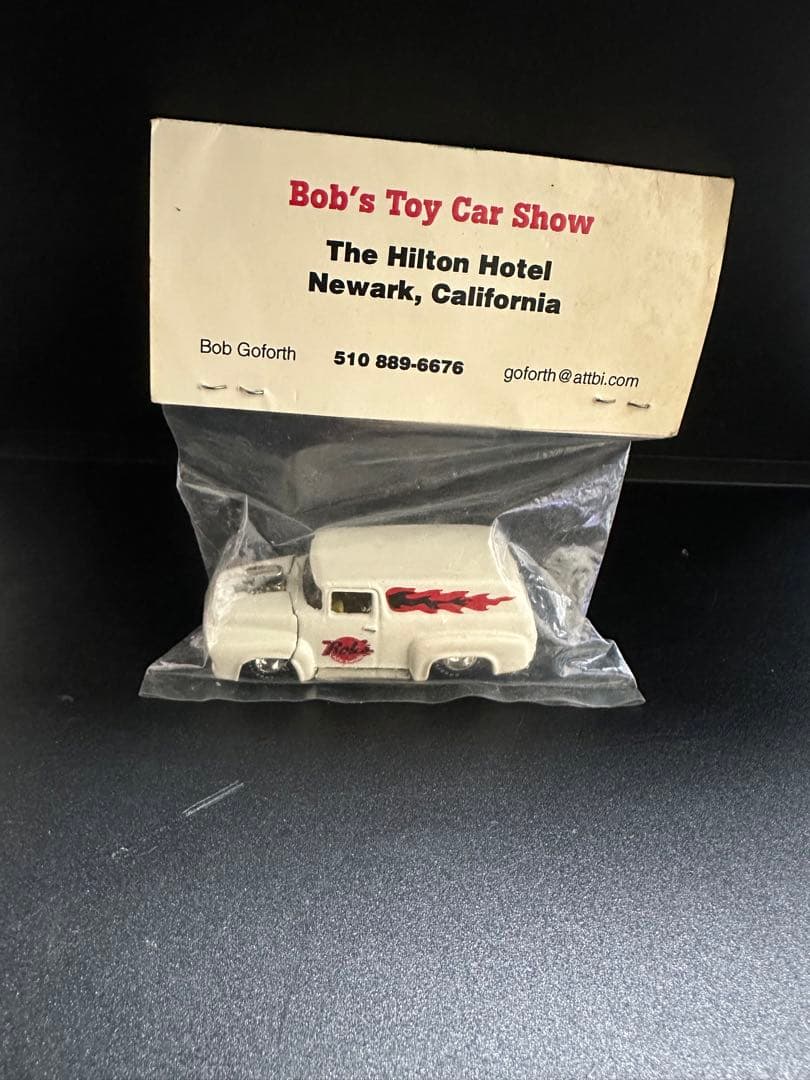 Hot Wheels 1956 Ford Panel 限定版