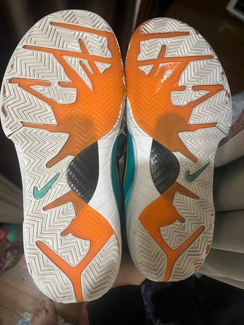 最終値引き早い者勝ちUNDEFEATED xNike Kobe 4 Protro