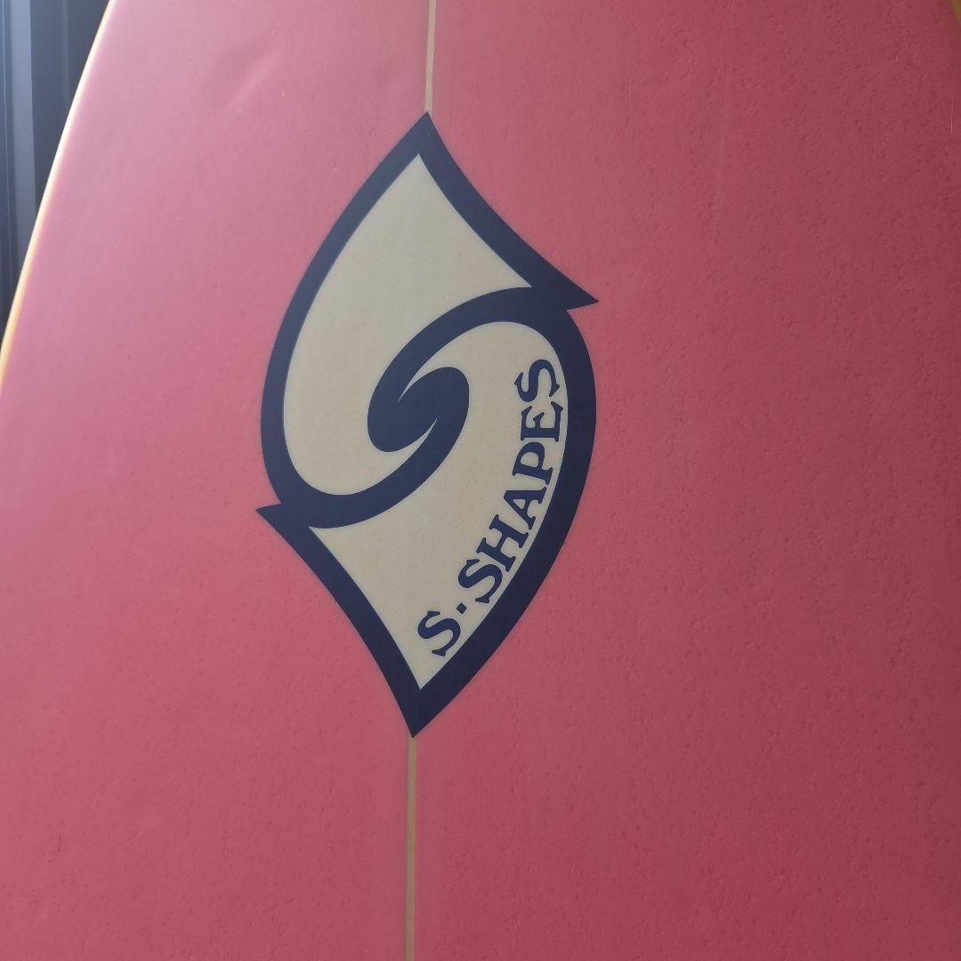 Sシェイプ　ショートボード イエロー ピンクフィン付